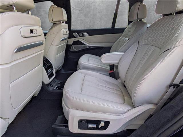new 2026 BMW X7 car, priced at $125,815