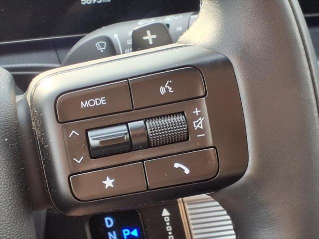 used 2025 Hyundai Santa Fe car, priced at $43,307