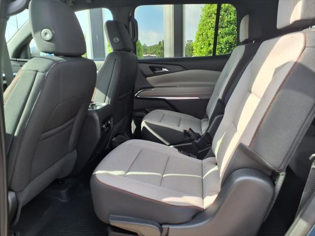 new 2025 Chevrolet Traverse car, priced at $42,359