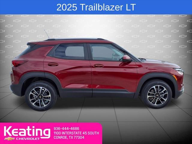 new 2025 Chevrolet TrailBlazer car, priced at $28,220