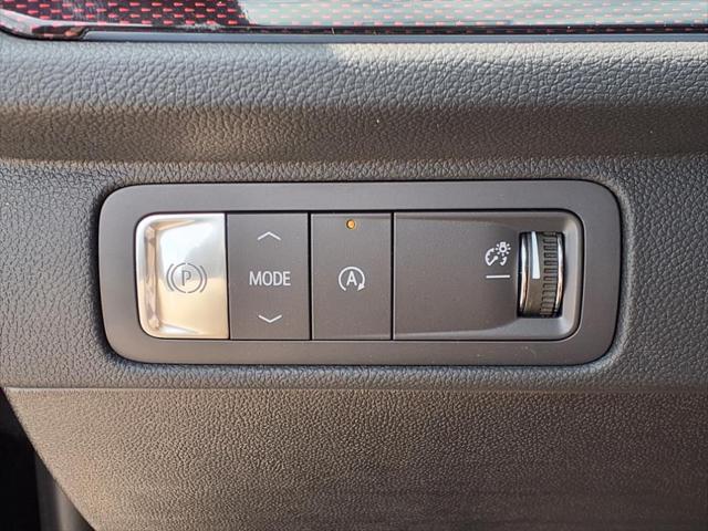 new 2025 Chevrolet Traverse car