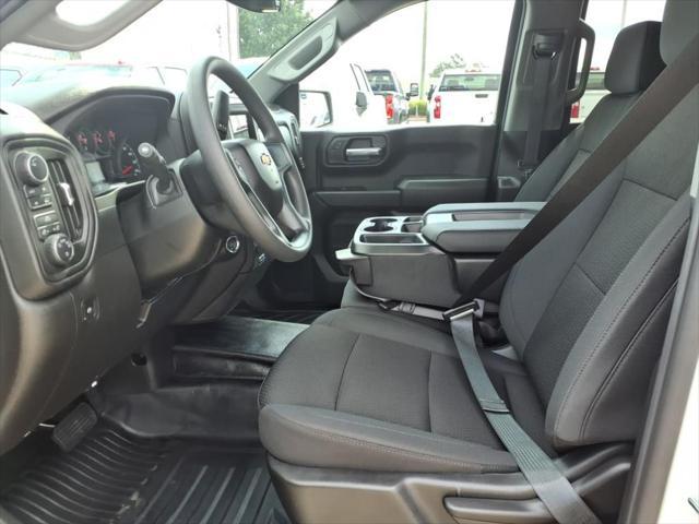new 2025 Chevrolet Silverado 1500 car, priced at $40,805