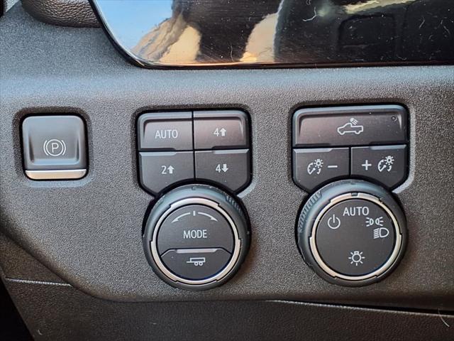 used 2022 Chevrolet Silverado 1500 car, priced at $34,003