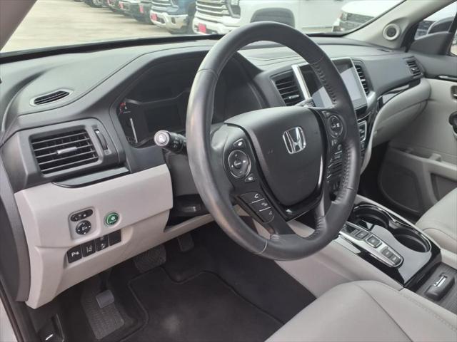 used 2017 Honda Pilot car, priced at $23,516