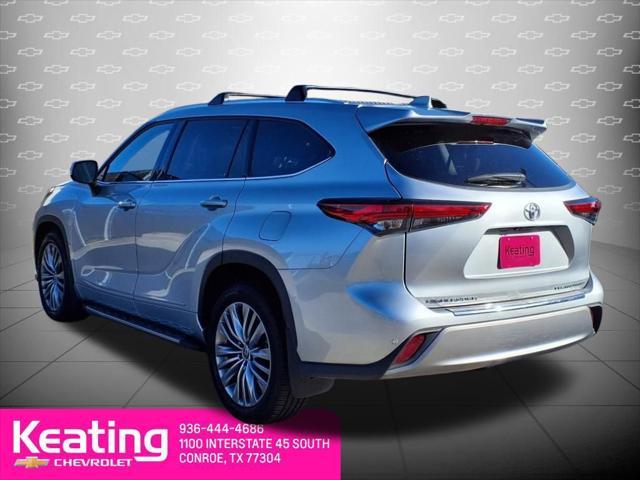 used 2021 Toyota Highlander car, priced at $35,750