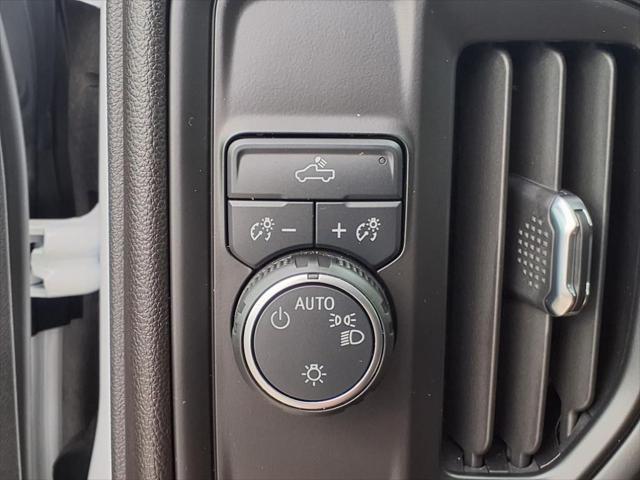 new 2025 Chevrolet Silverado 1500 car, priced at $44,645