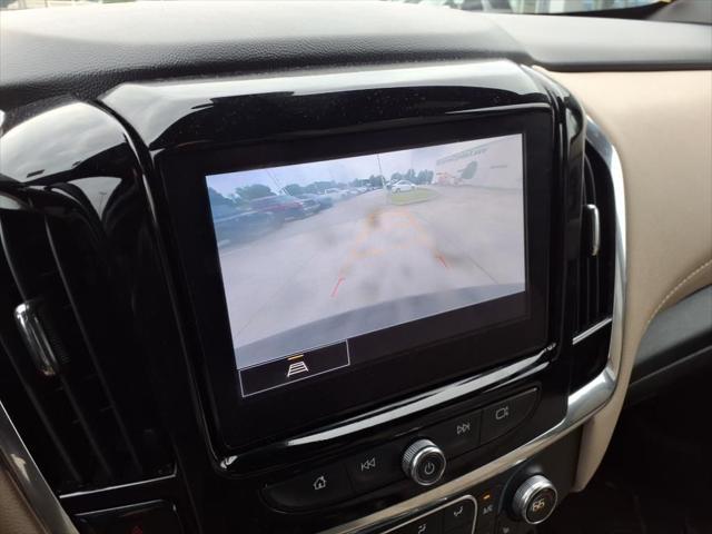 used 2023 Chevrolet Traverse car