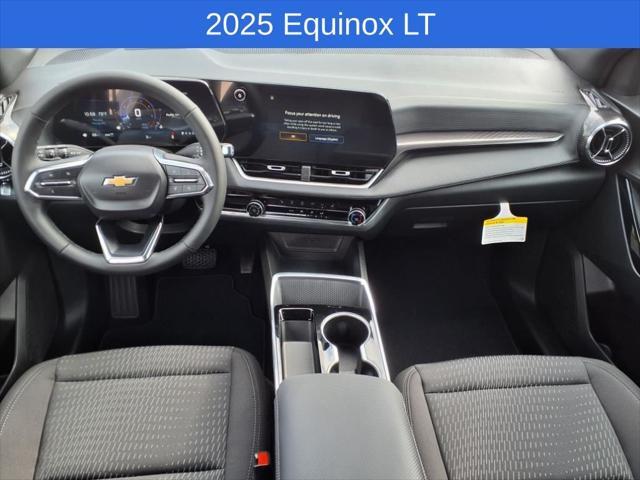 new 2025 Chevrolet Equinox car, priced at $29,490