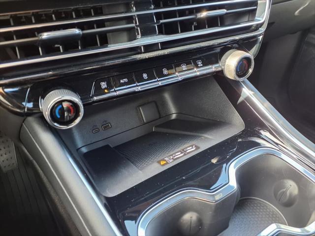 new 2025 Chevrolet Traverse car, priced at $43,354