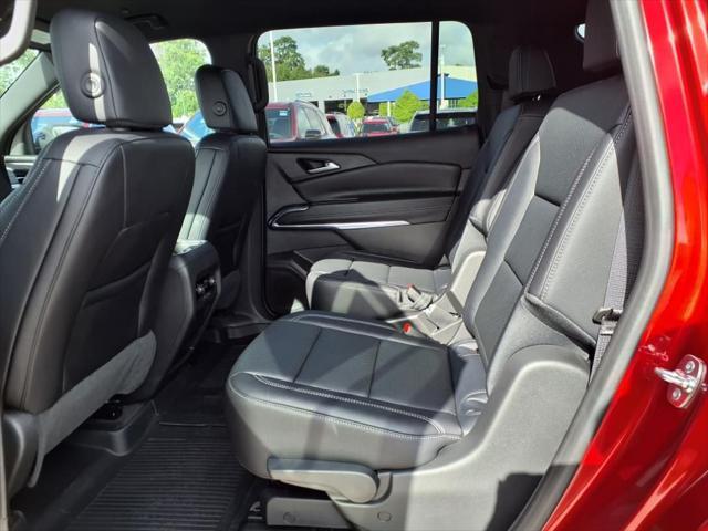 new 2025 Chevrolet Traverse car, priced at $43,354