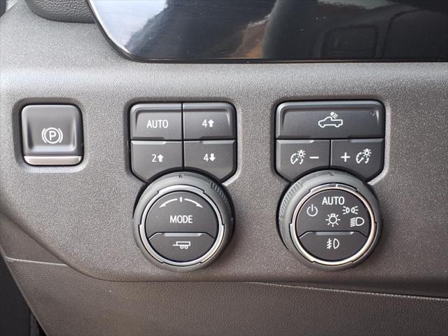 new 2025 Chevrolet Silverado 1500 car, priced at $52,645