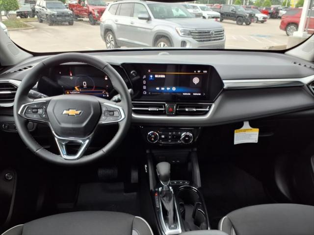 new 2025 Chevrolet TrailBlazer car, priced at $28,315