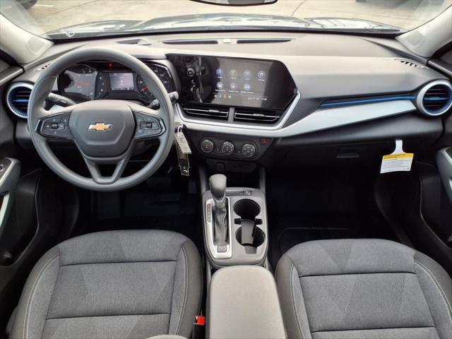 new 2025 Chevrolet Trax car, priced at $22,015