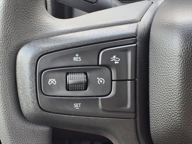 new 2025 Chevrolet Silverado 1500 car, priced at $41,995
