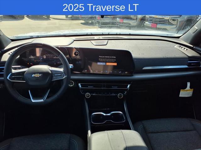 new 2025 Chevrolet Traverse car, priced at $44,662