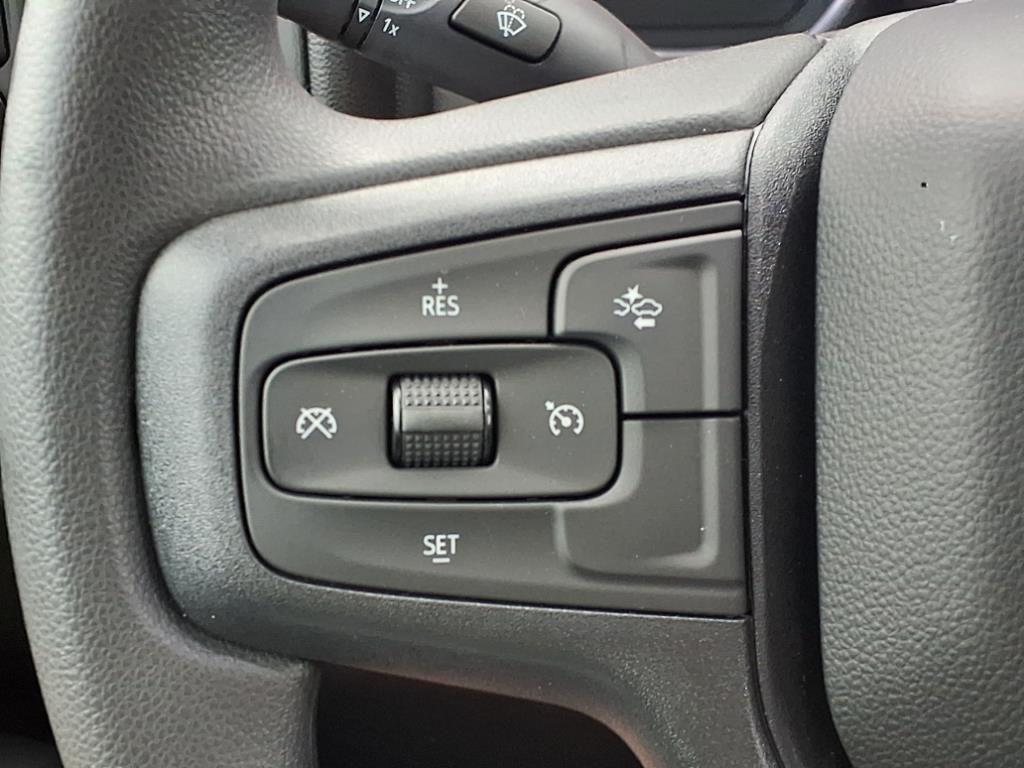 new 2025 Chevrolet Silverado 1500 car, priced at $38,350