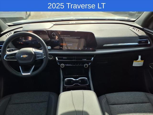new 2025 Chevrolet Traverse car, priced at $42,359