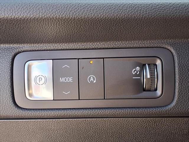 new 2025 Chevrolet Traverse car, priced at $42,359