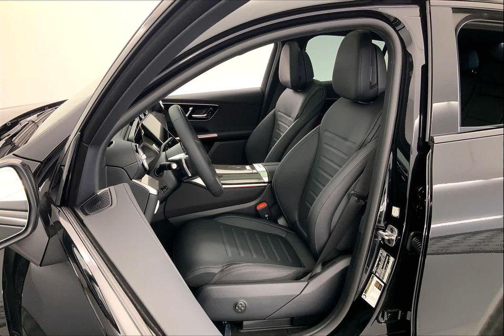 new 2025 Mercedes-Benz GLC 300 car, priced at $63,100