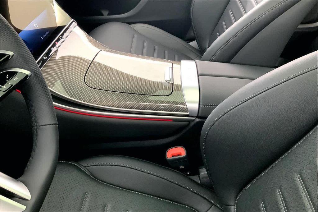 new 2025 Mercedes-Benz GLC 300 car, priced at $63,100