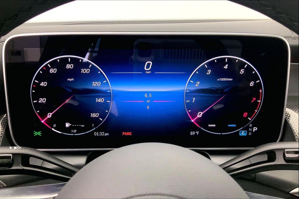 new 2025 Mercedes-Benz GLC 300 car, priced at $63,100