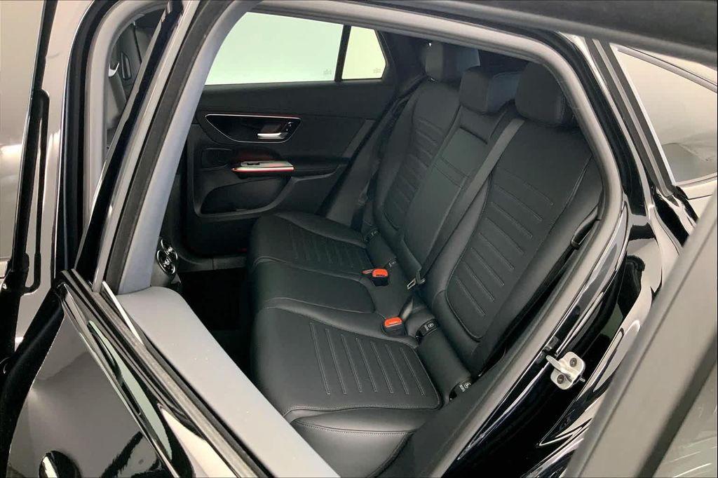 new 2025 Mercedes-Benz GLC 300 car, priced at $63,100