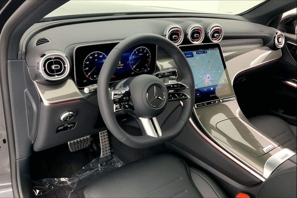 new 2025 Mercedes-Benz GLC 300 car, priced at $63,100