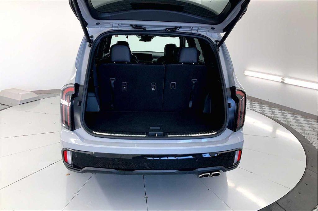 used 2024 Kia Telluride car, priced at $45,823