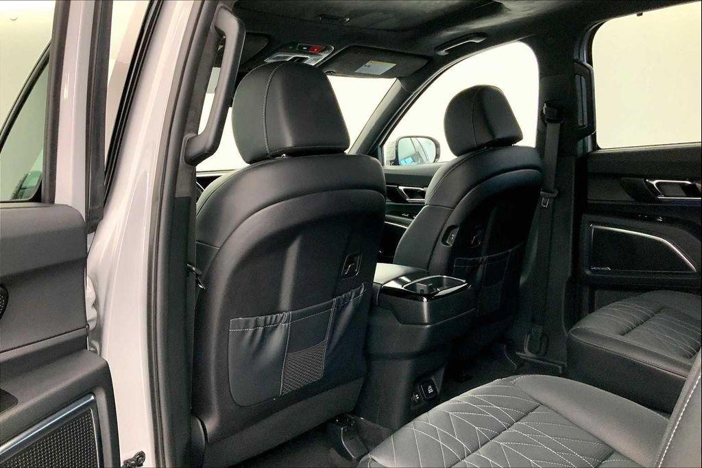used 2024 Kia Telluride car, priced at $45,823