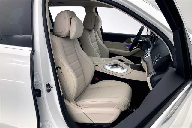 new 2025 Mercedes-Benz GLS 450 car, priced at $101,080