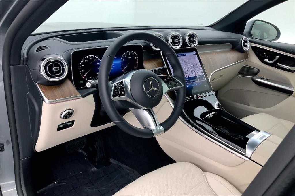 new 2023 Mercedes-Benz GLC 300 car, priced at $54,695