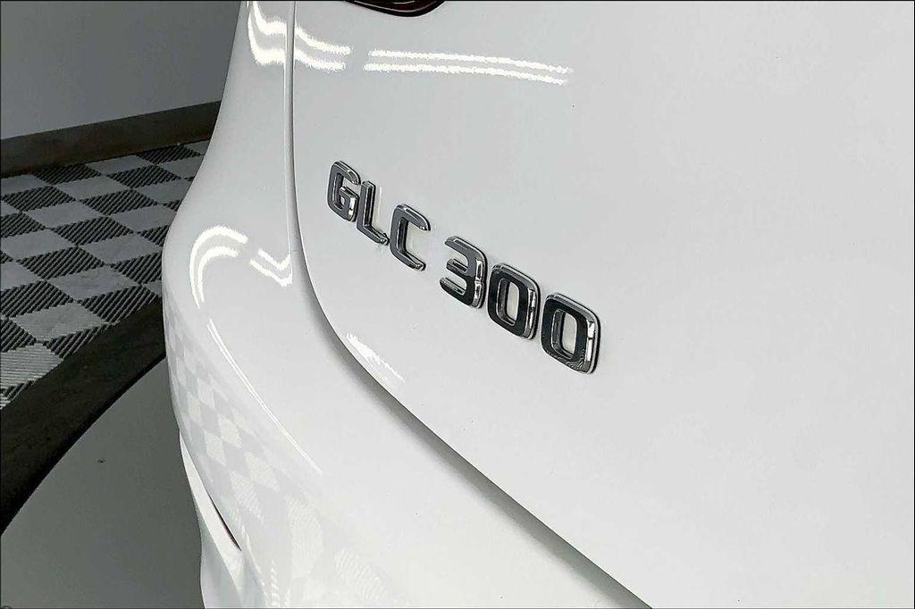 used 2022 Mercedes-Benz GLC 300 car, priced at $43,948