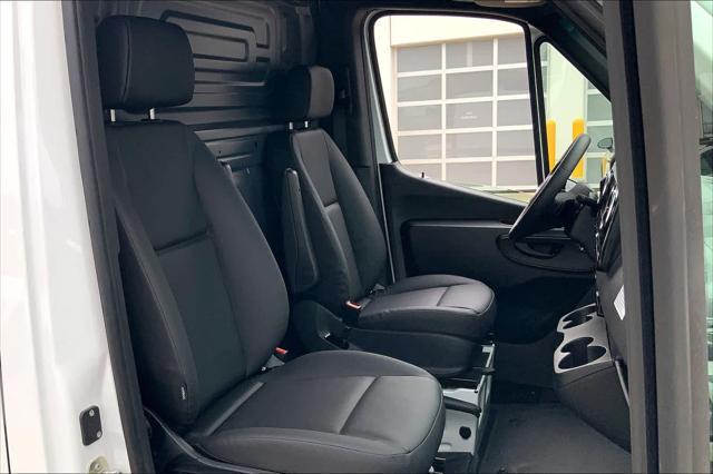 new 2025 Mercedes-Benz Sprinter 2500 car, priced at $62,107