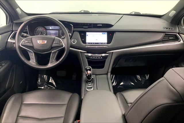 used 2021 Cadillac XT5 car, priced at $31,529