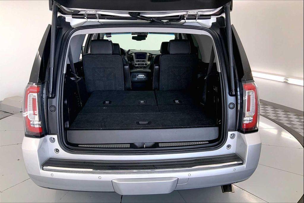 used 2019 GMC Yukon car, priced at $25,997