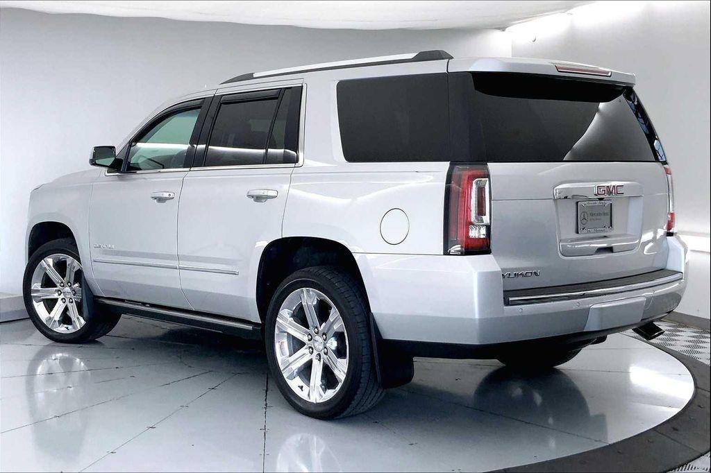 used 2019 GMC Yukon car, priced at $25,997