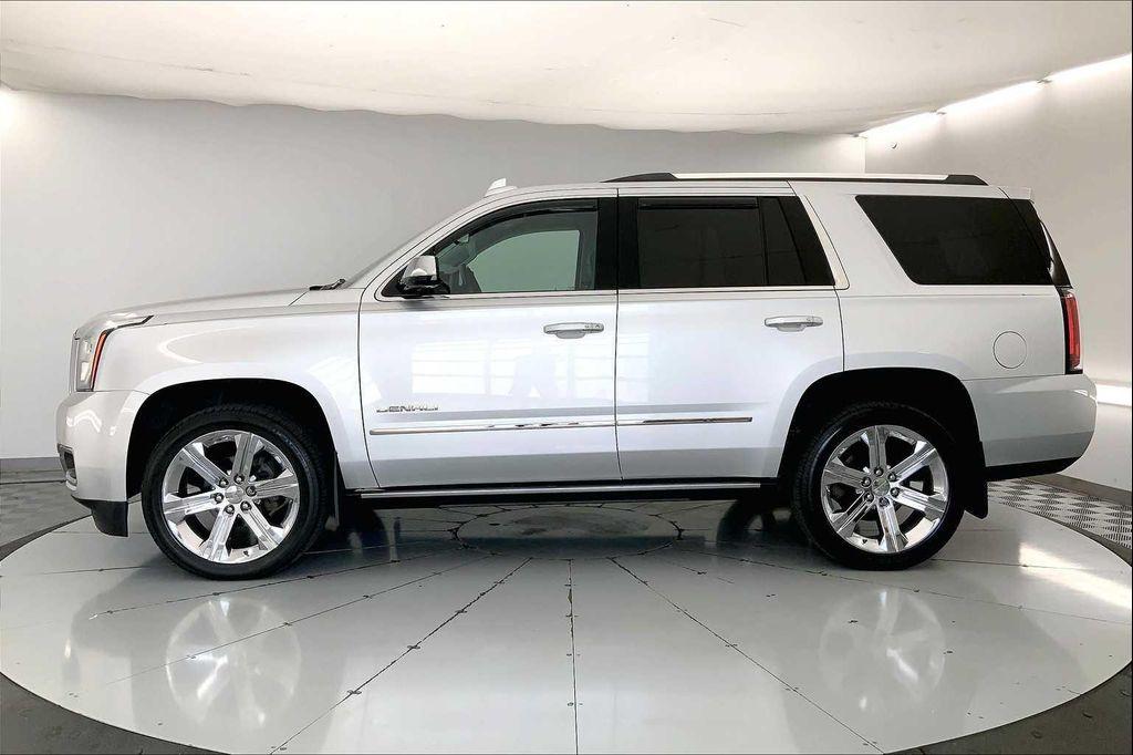 used 2019 GMC Yukon car, priced at $25,997