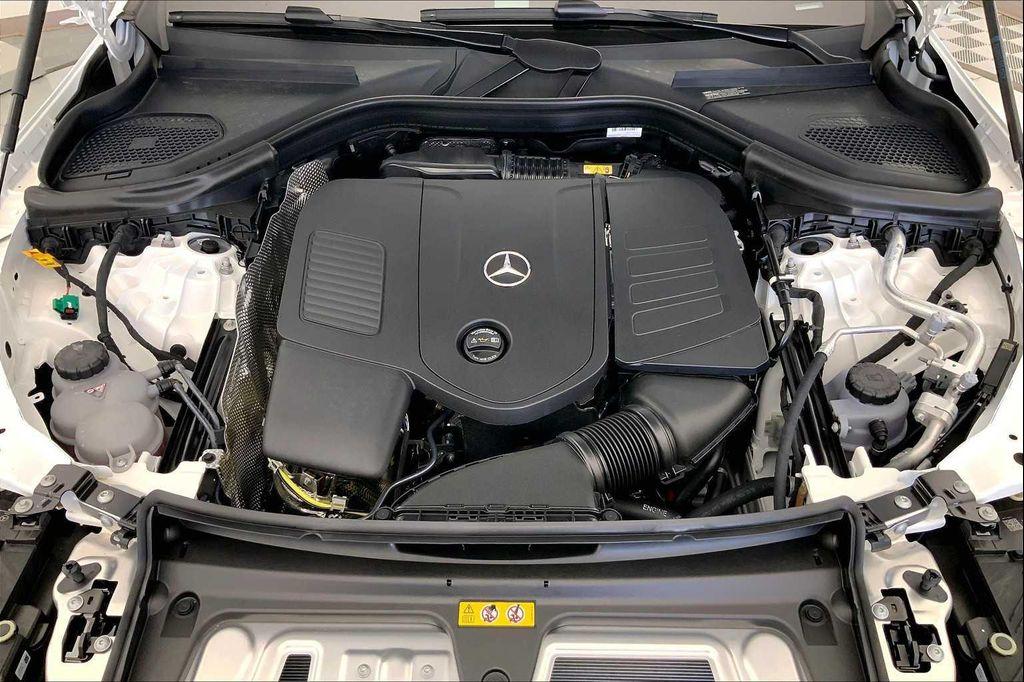 new 2025 Mercedes-Benz GLC 350e car, priced at $65,840