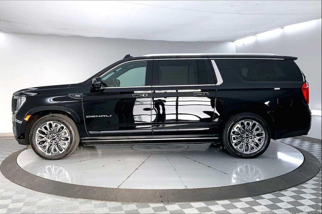 used 2023 GMC Yukon XL car, priced at $69,937