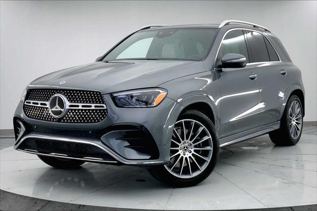 new 2025 Mercedes-Benz GLE 450 car, priced at $83,205