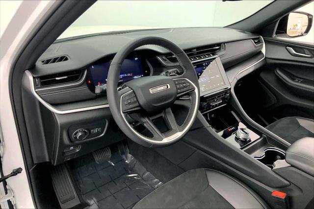 used 2023 Jeep Grand Cherokee car, priced at $34,922