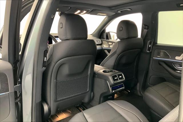 new 2025 Mercedes-Benz GLS 450 car, priced at $99,890