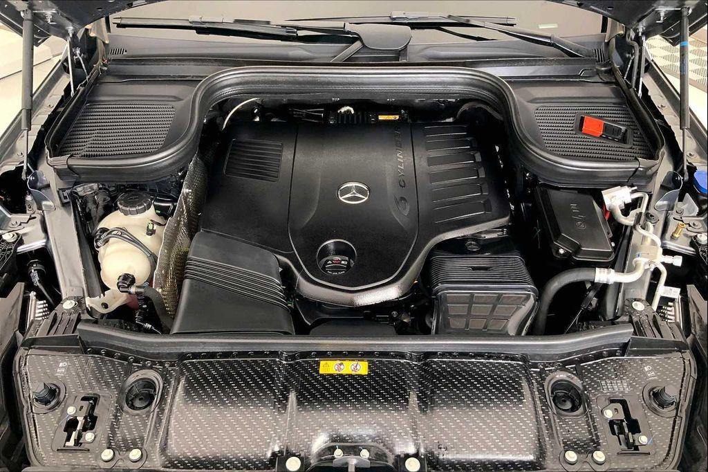 new 2025 Mercedes-Benz GLS 450 car, priced at $81,200