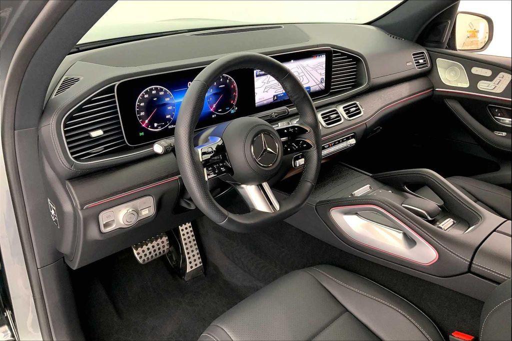 new 2025 Mercedes-Benz GLS 450 car, priced at $81,200