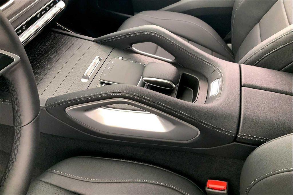new 2026 Mercedes-Benz GLE 350 car, priced at $68,615