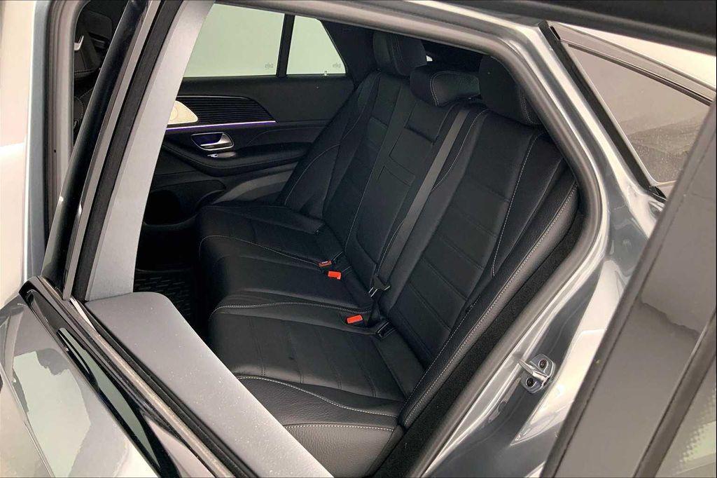 new 2026 Mercedes-Benz GLE 450 car, priced at $86,355