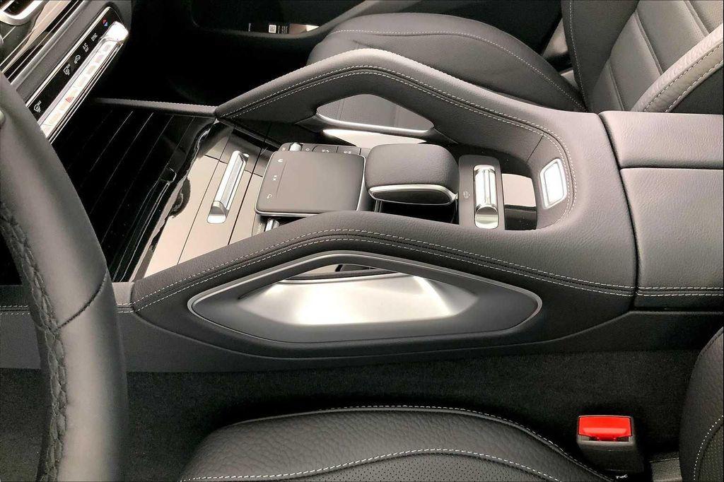 new 2026 Mercedes-Benz GLS 450 car, priced at $101,925