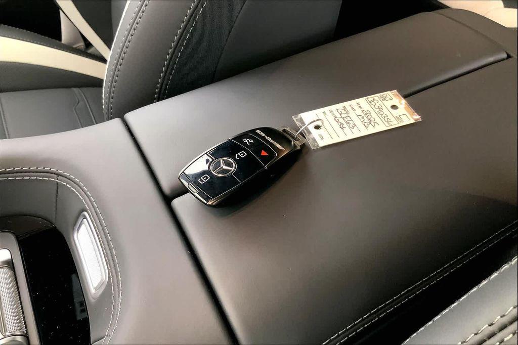 new 2025 Mercedes-Benz AMG GLE 63 car, priced at $149,780