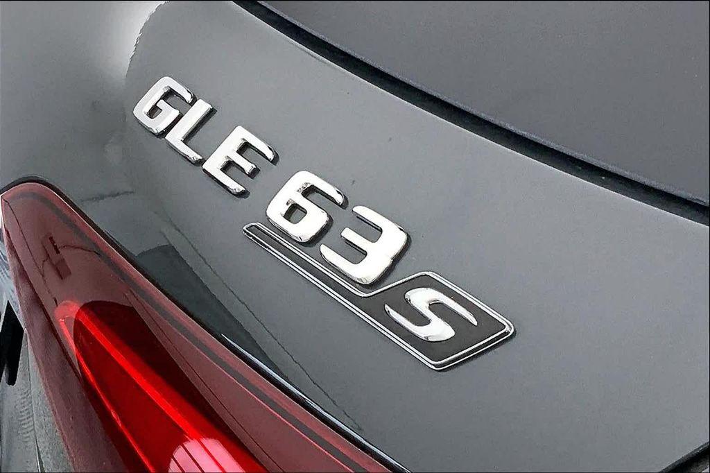 new 2025 Mercedes-Benz AMG GLE 63 car, priced at $149,780