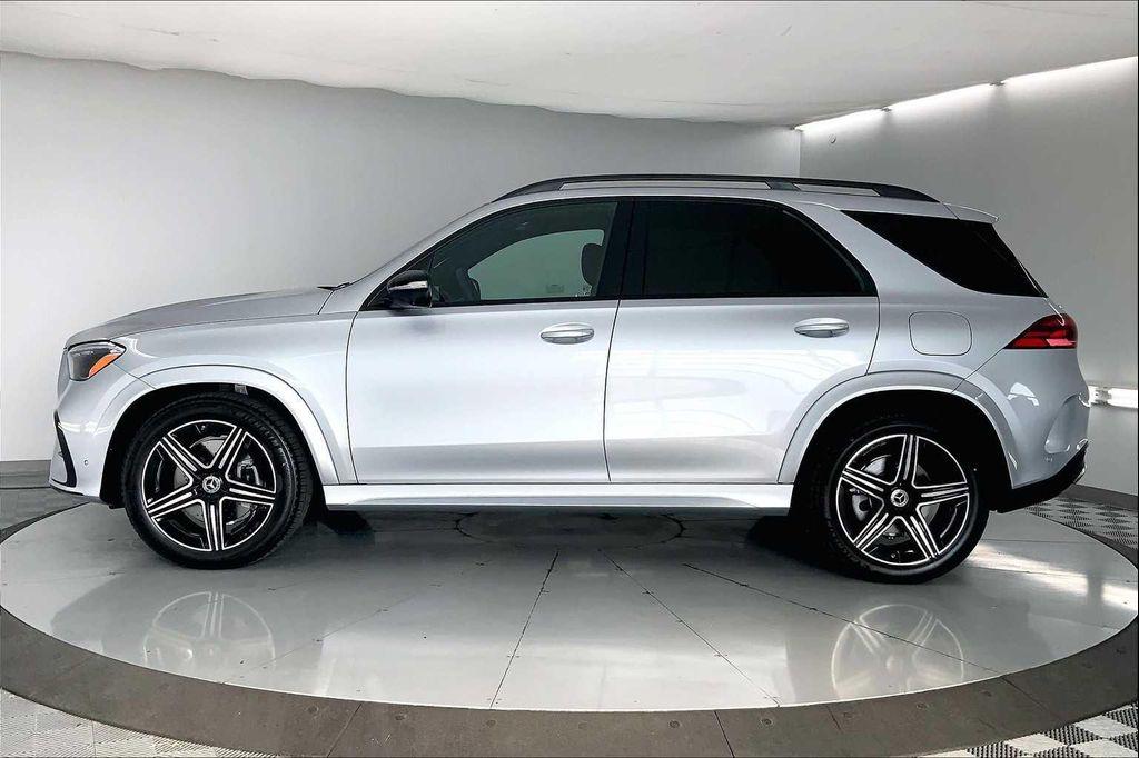 new 2025 Mercedes-Benz GLE 450e car, priced at $81,245
